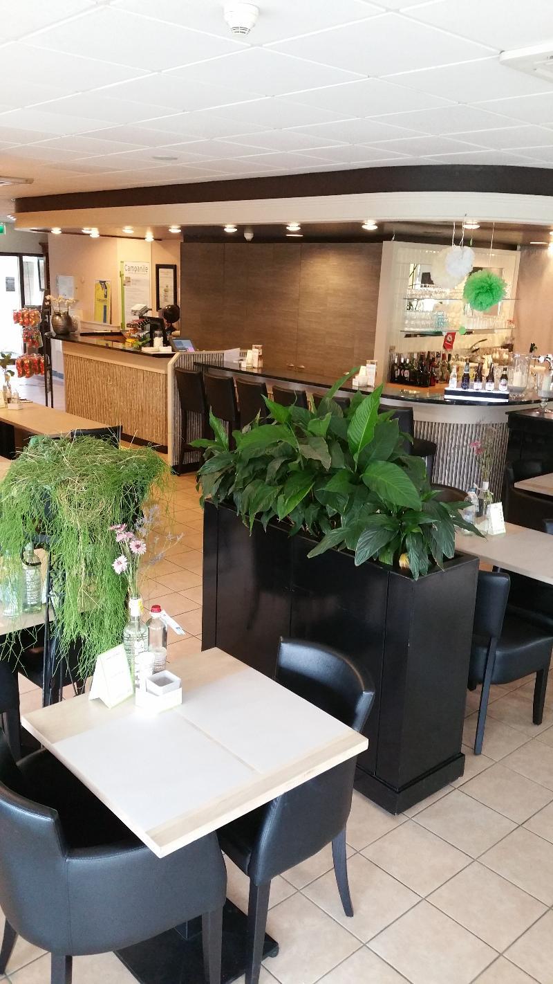 Campanile Hotel & Restaurant Arnhem - Zevenaar Extérieur photo