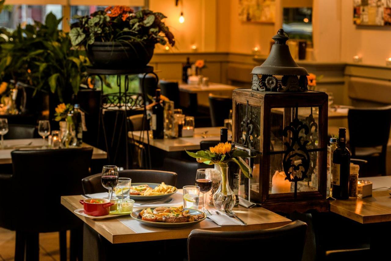 Campanile Hotel & Restaurant Arnhem - Zevenaar Extérieur photo